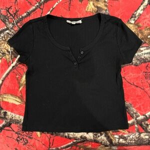 Hippie Rose Black Scoop Neck Button Ribbed Design - Size Medium